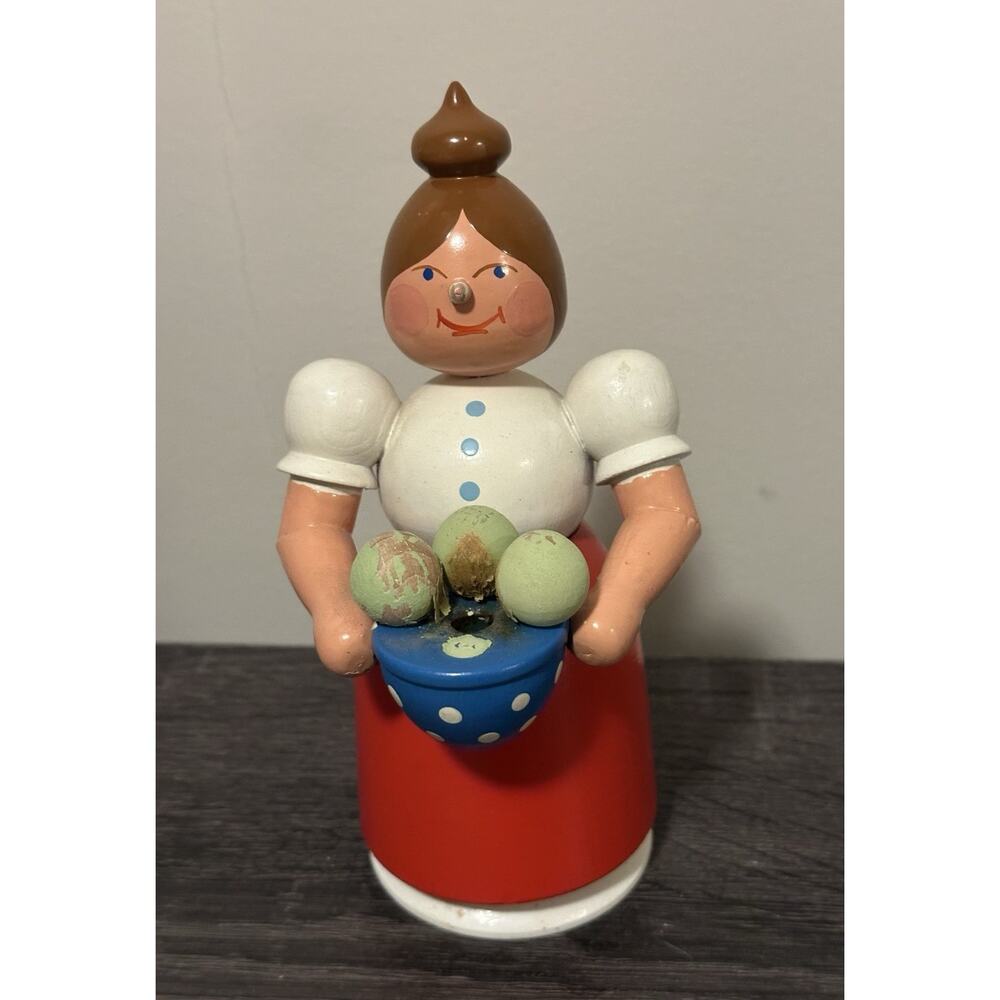 Vtg Wood Carved German Smoker Lady Bowl Fruit Franz Karl Erzgebirgische Figure *